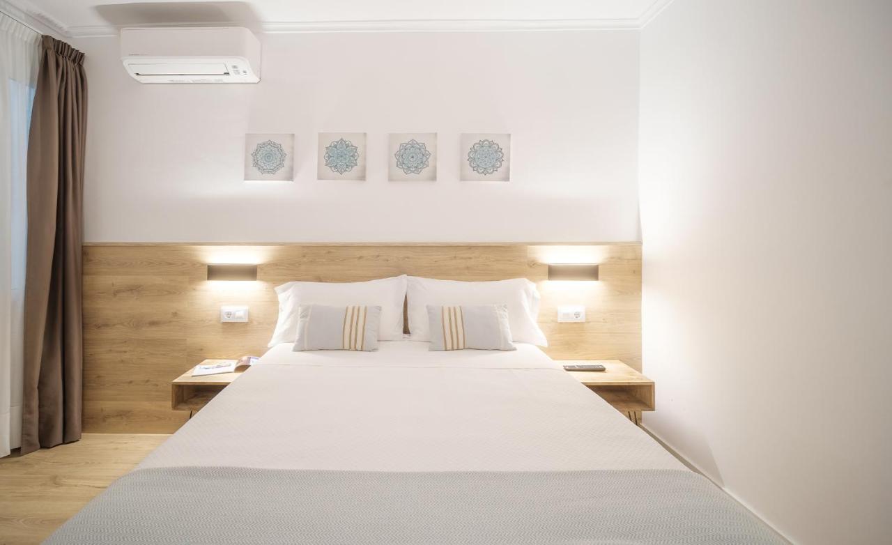 Hostal Menurka Ciutadella  Kültér fotó