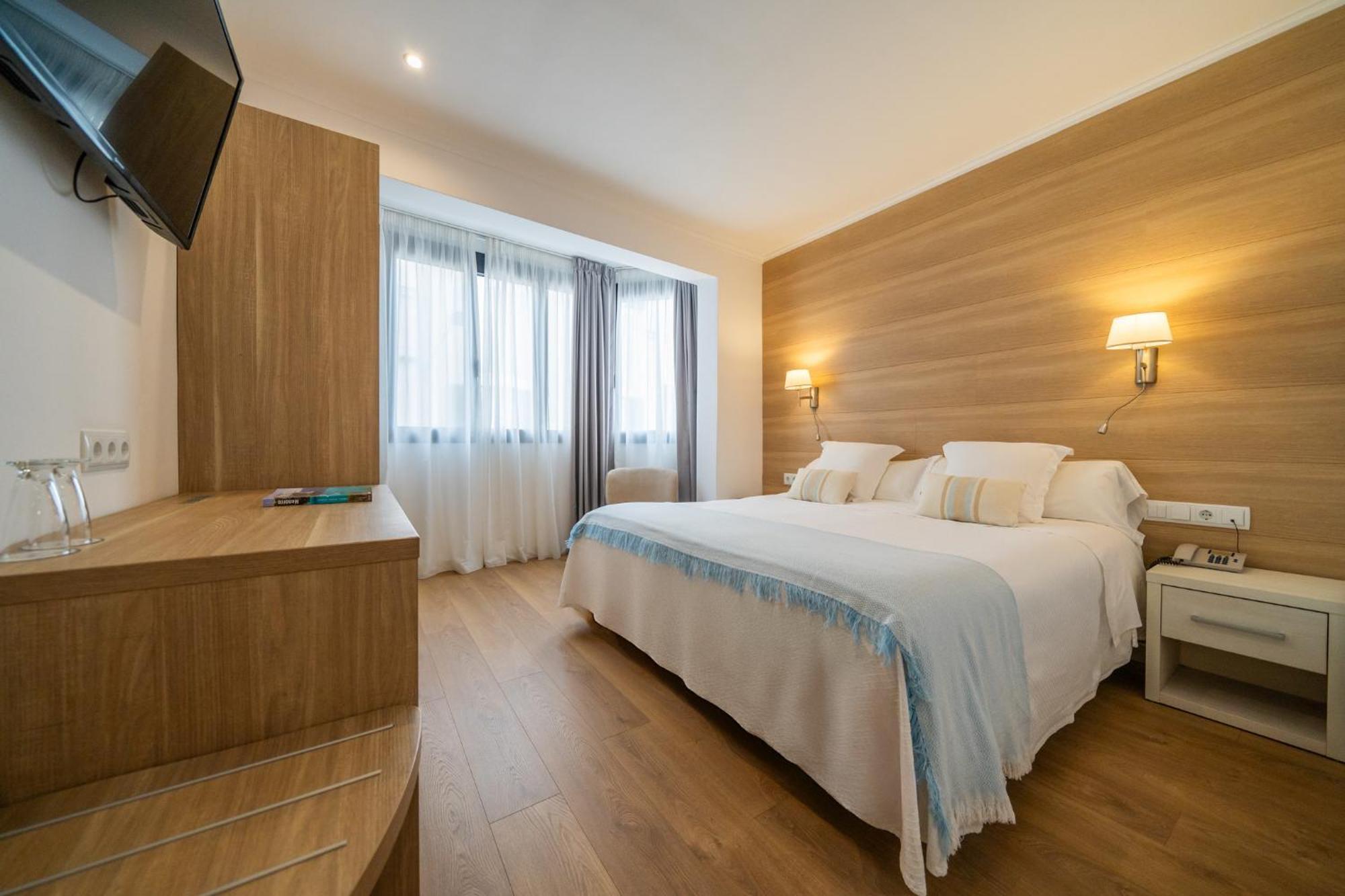 Hostal Menurka Ciutadella  Kültér fotó