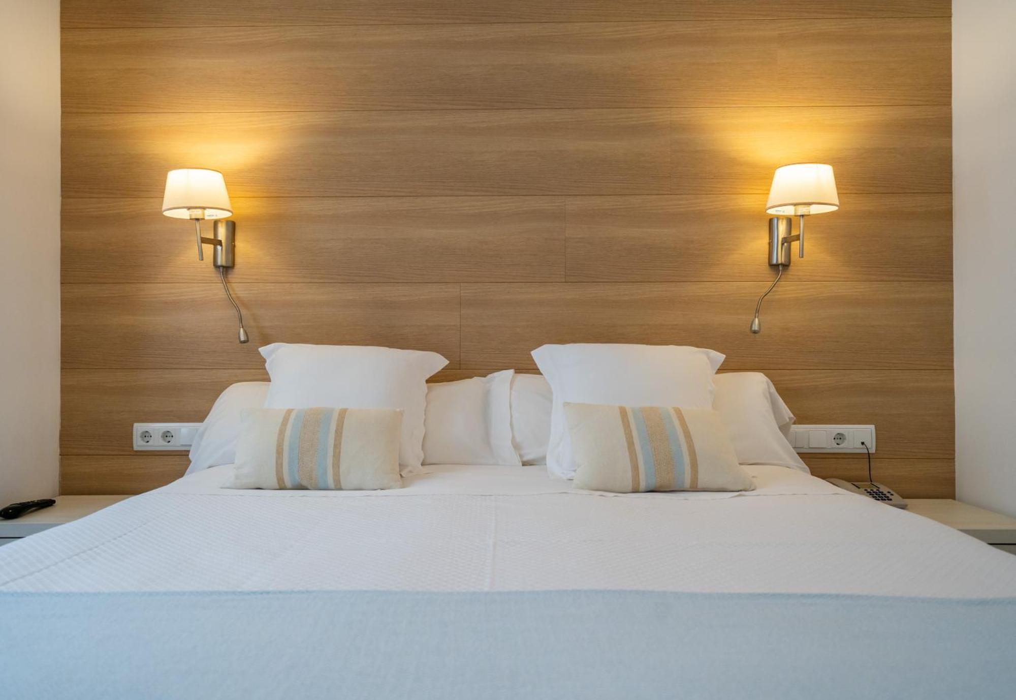 Hostal Menurka Ciutadella  Kültér fotó
