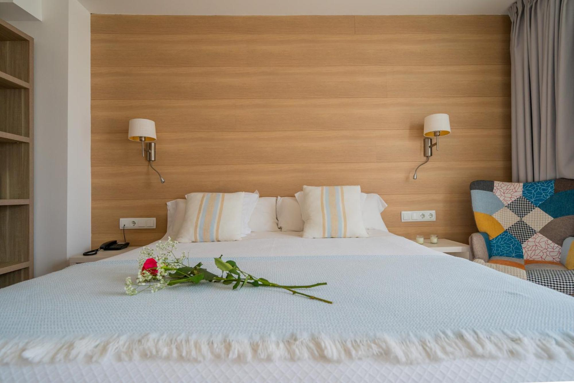 Hostal Menurka Ciutadella  Kültér fotó
